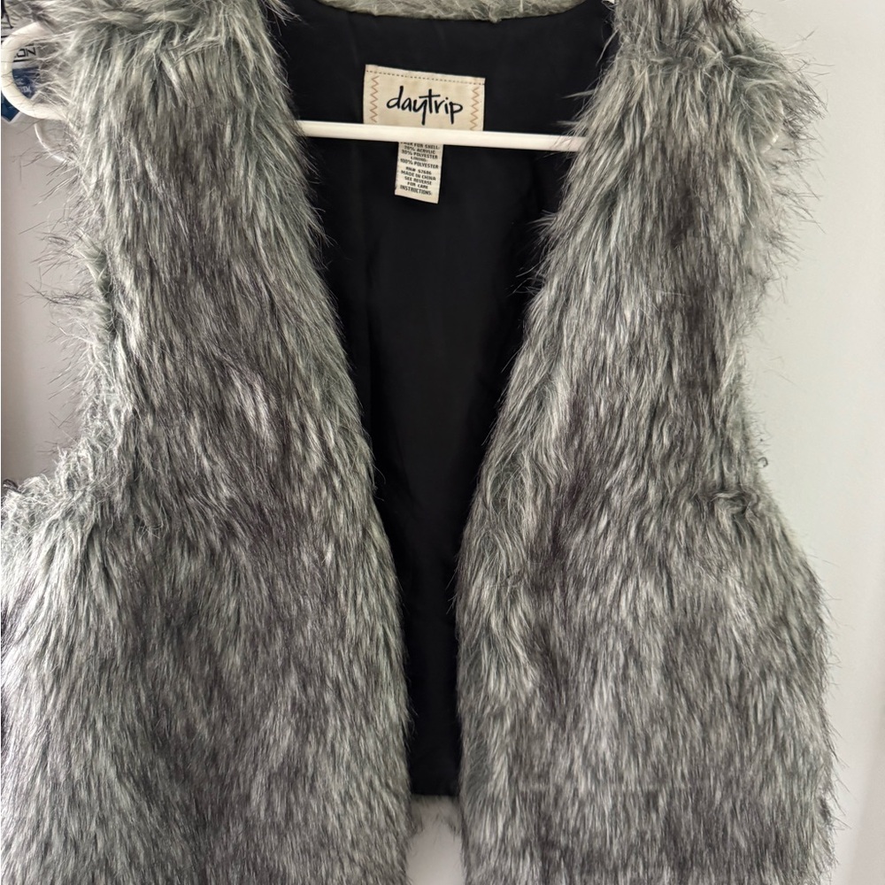 Daytrip Black Faux Fur Vest